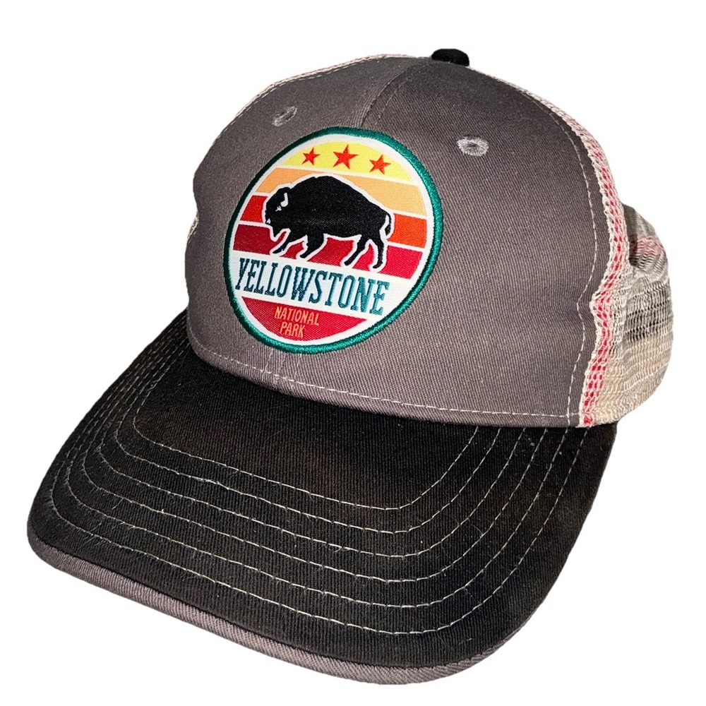 Yellowstone National Park Hat Snapback Baseball Cap Gray‎ Black Bison Trucker